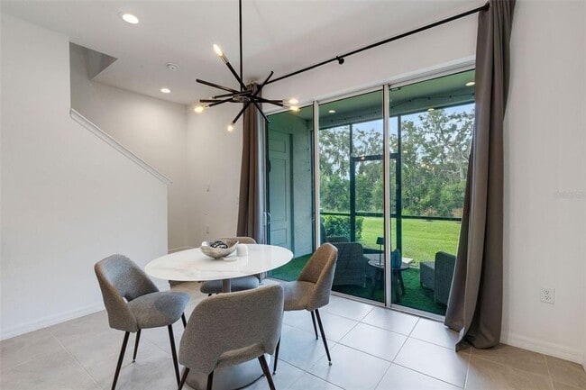 Building Photo - 8403 Canyon Creek Trail