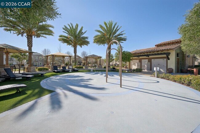 Building Photo - 5043 Ivy Leaf Springs Rd