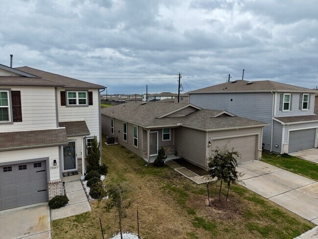 Building Photo - 10647 Cashew Run Ln