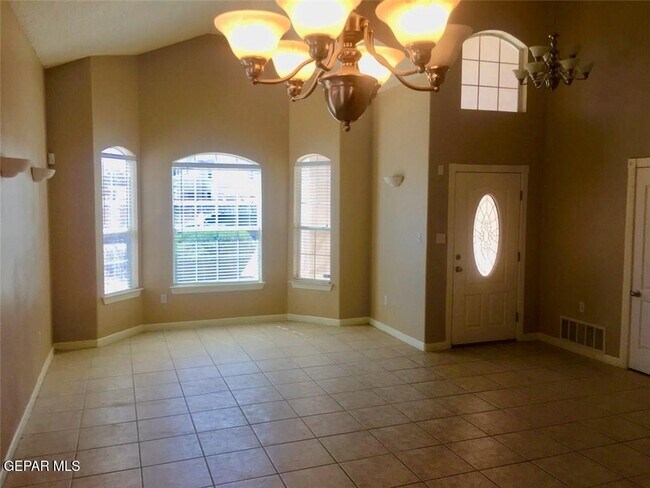 Building Photo - 3112 Tierra Bowles Dr