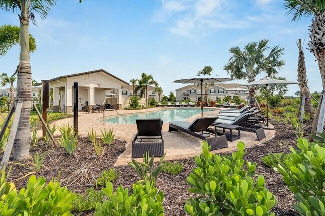 Building Photo - 17637 Crescent Moon Lp
