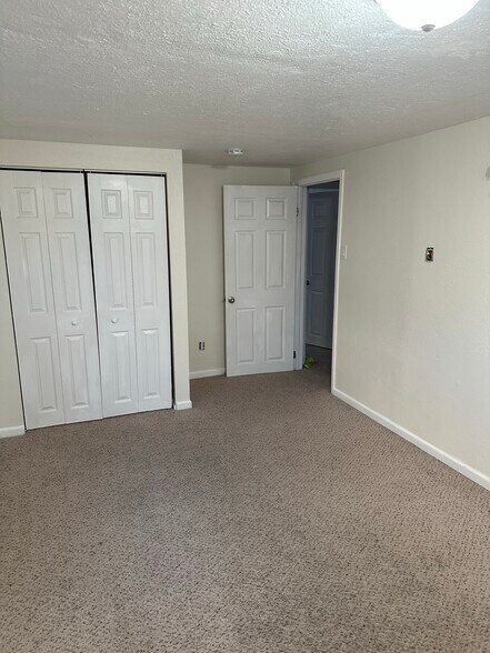 Building Photo - 1314 W Gill Pl