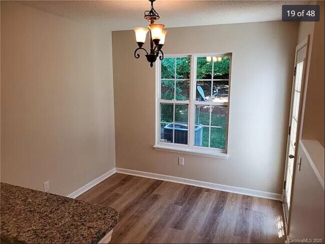 Dining Area #2 - 9906 Birch Knoll Ct