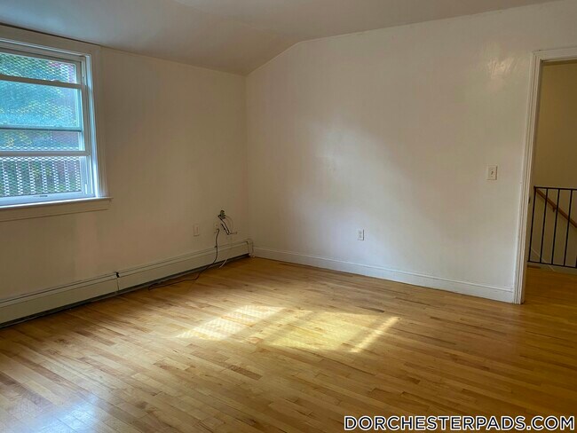 Building Photo - 85 Stoughton St