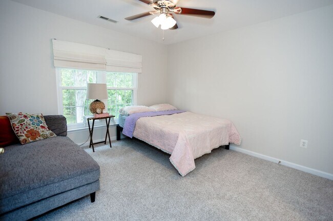 Building Photo - Coming Soon - Great find in Victory Lakes/...