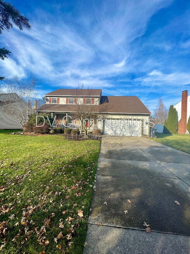Building Photo - 32467 S Roundhead Dr