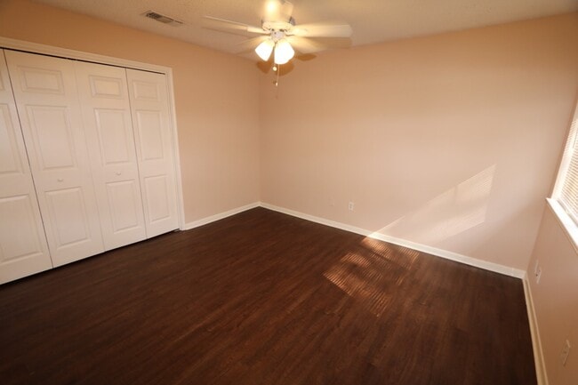 Building Photo - 12510 Sableleaf Dr