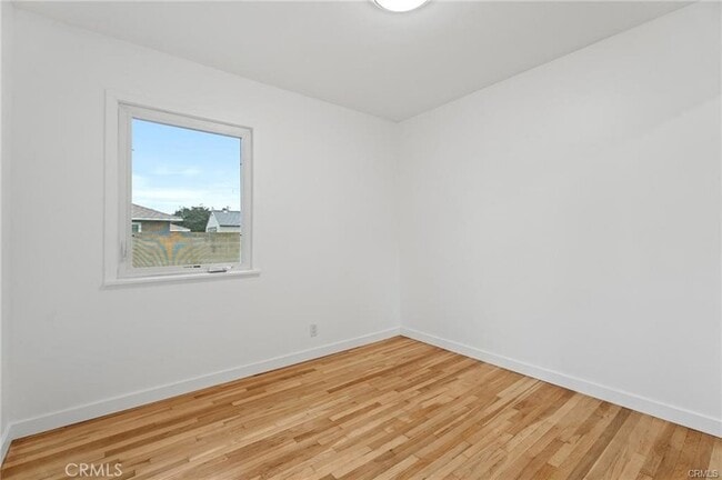 Building Photo - 14900 Doty Ave