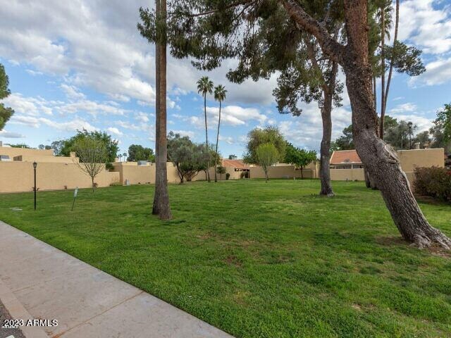 Building Photo - 6216 N 21st Dr