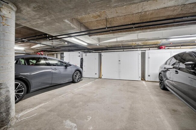 Building Photo - 500 North and South Rd