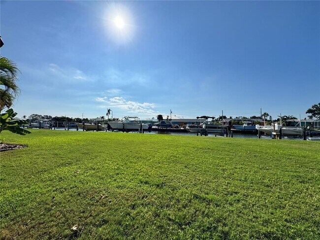 Building Photo - 10443 Waterbird Way