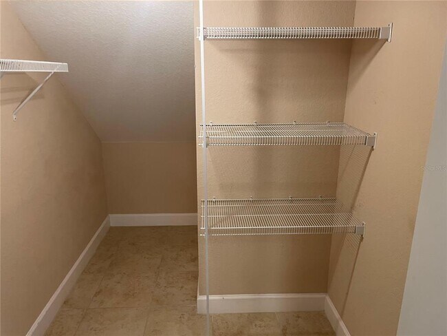 Building Photo - 165 Alexander Woods Dr