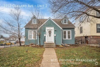 Building Photo - Charming 3Bed/2Bath Unit in South Minneapolis