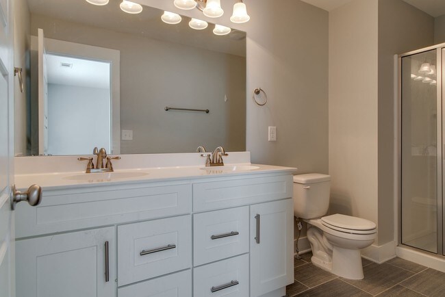 Building Photo - Beautiful Hermitage 3 Bed 2.5 Bath Home w/ Garage - Price Reduced w/ $500 off Your 1st Month