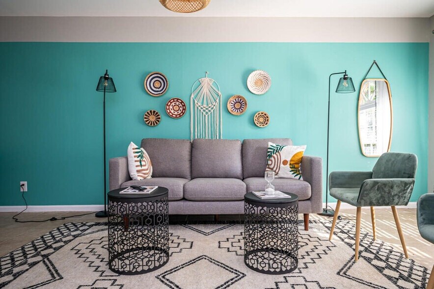 Building Photo - 1263 Sweet Pine Dr