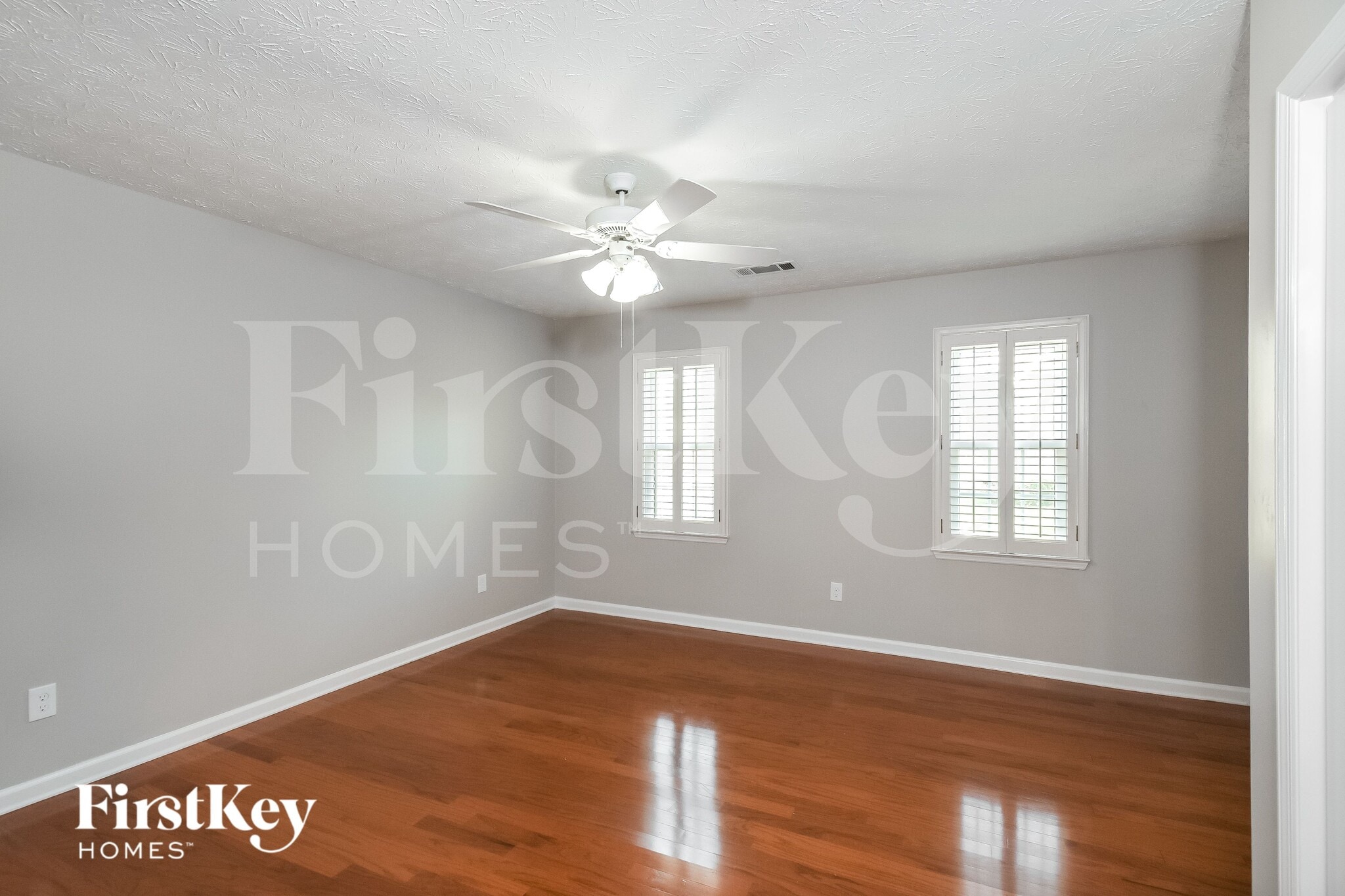 Building Photo - 3601 Robinson Walk Dr