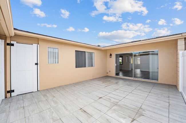 Building Photo - Totally Remodeled Single Story Home