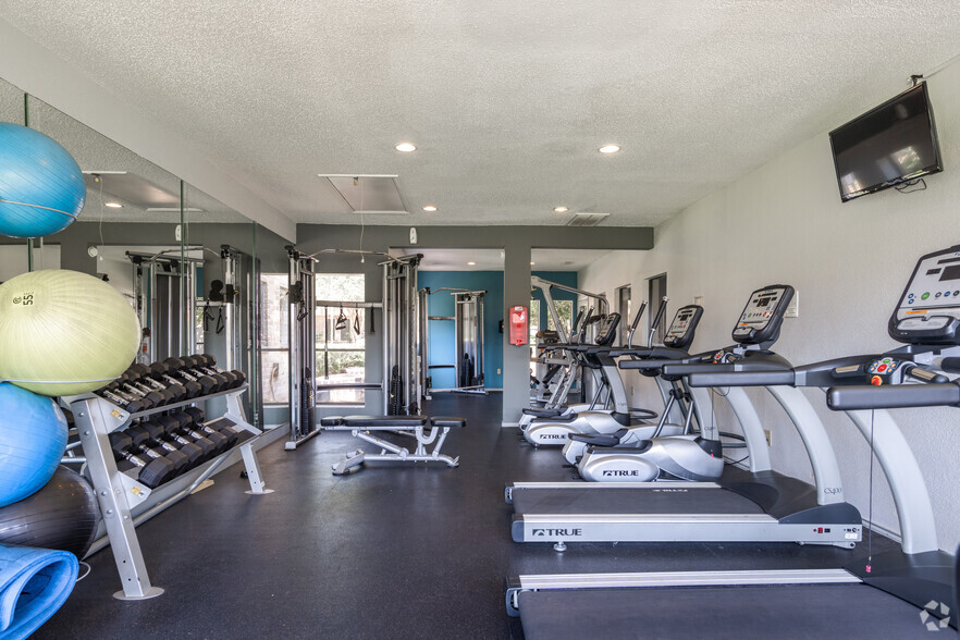 Fitness Center - The Fairway at Bellevue