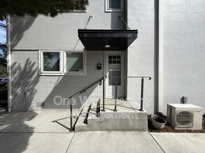 Building Photo - 1012 8th St