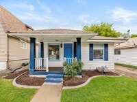 Building Photo - 245 800 E
