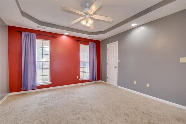 Building Photo - 1327 Apache Tr