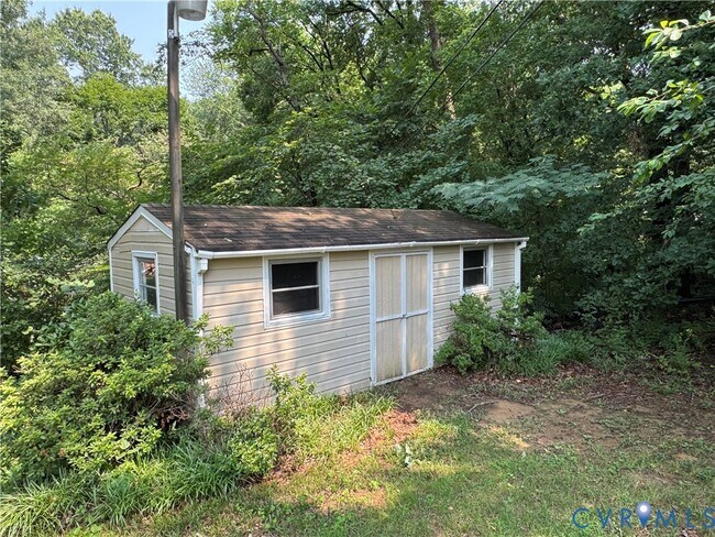 Building Photo - 9504 Ridgefield Rd