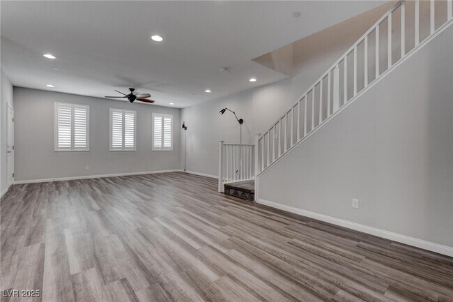 Building Photo - 1040 Via Panfilo Ave