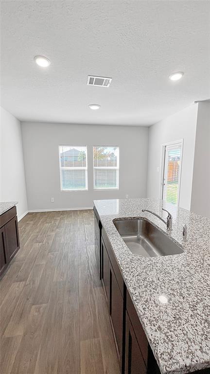 Building Photo - 112 Skipping Stone Ln