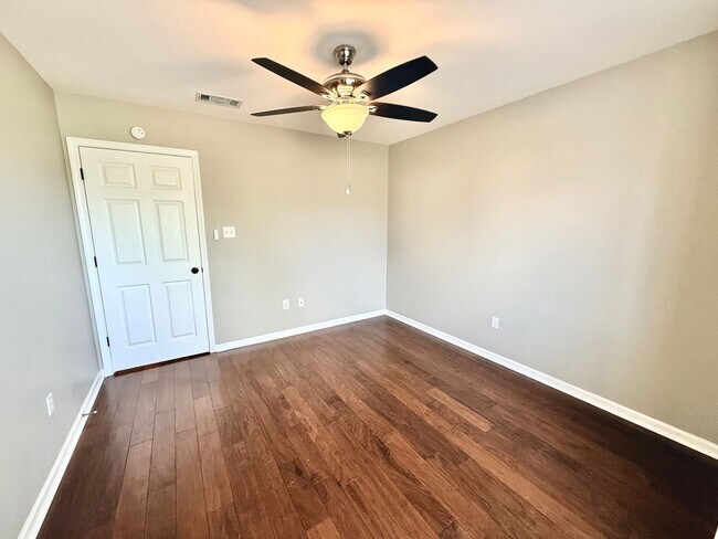 Building Photo - 12483 Fairhope Way