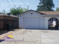 Building Photo - 1522 Los Robles Blvd