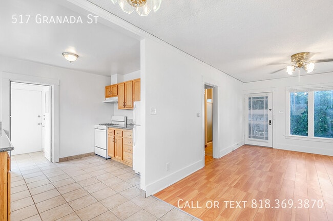 Building Photo - 517 Granada St