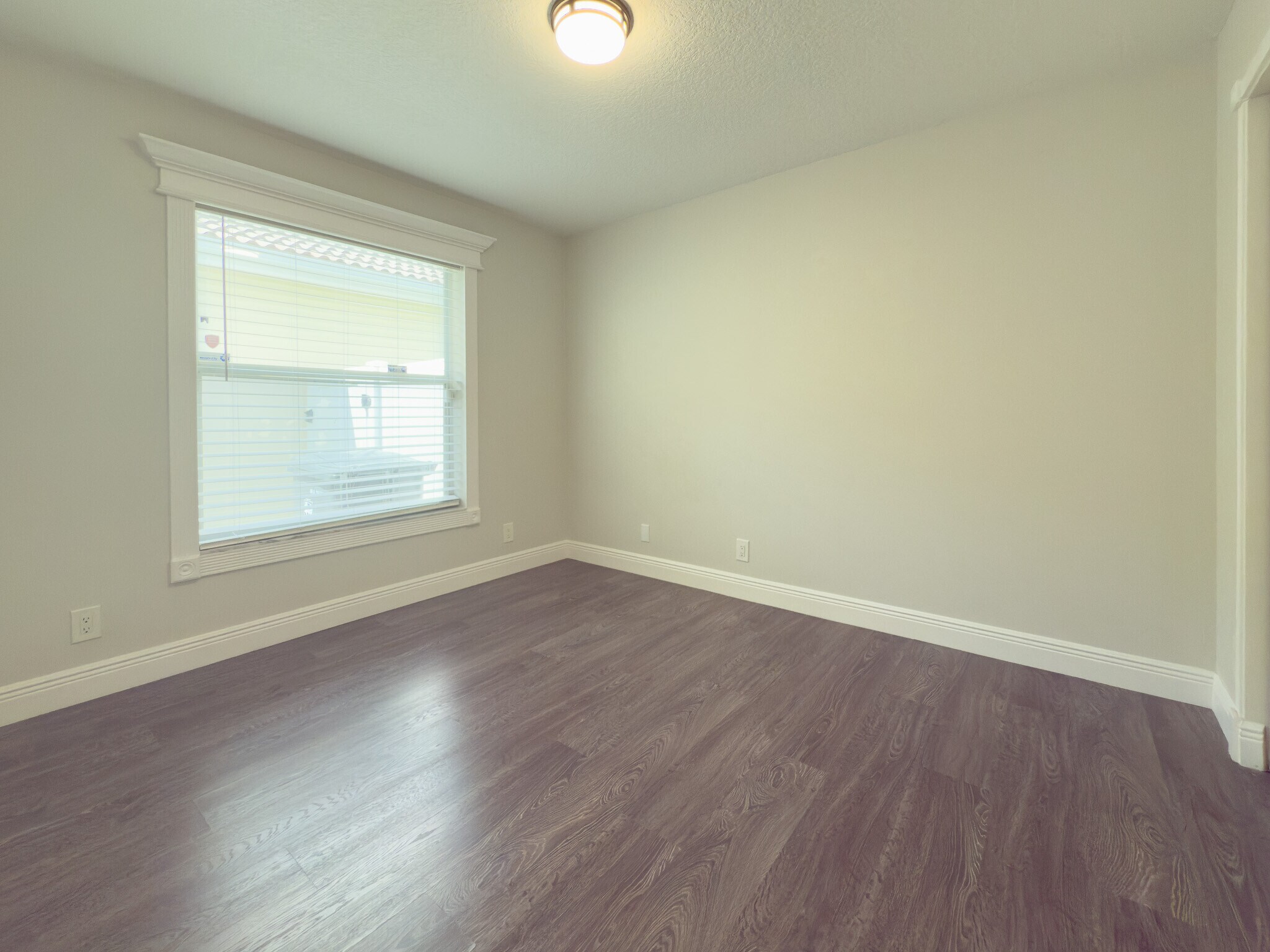 Building Photo - 12204 Sunset Point Cir