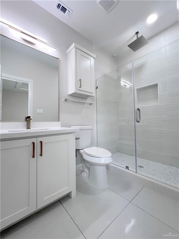 Building Photo - 24 E St