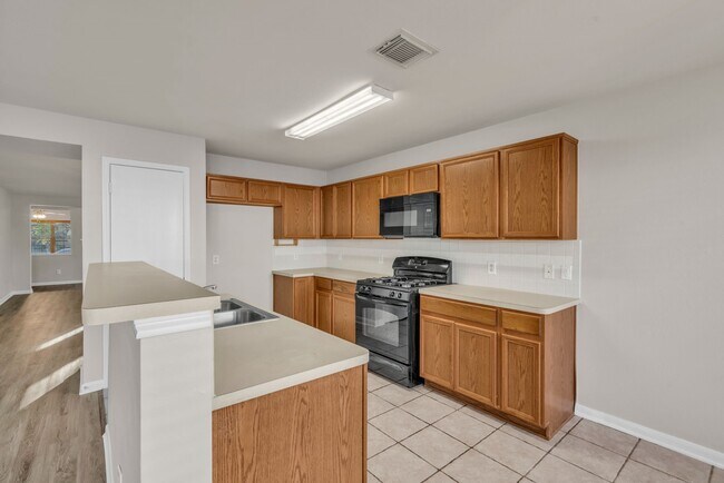 Building Photo - 9518 Milas Way