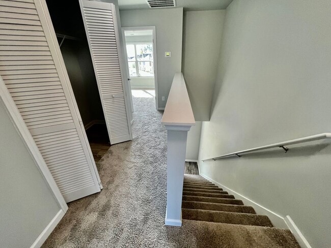 Building Photo - Townhome in Holly Ridge!!