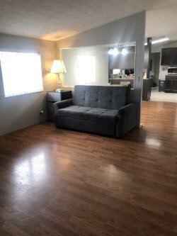 Building Photo - 255 NW Golden Hills Dr