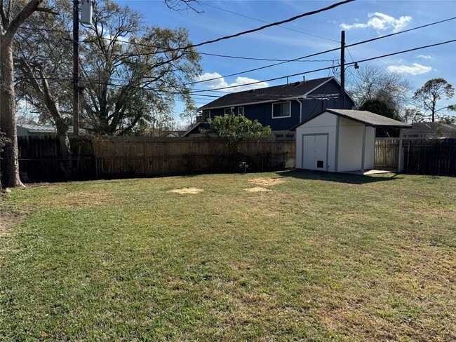 Building Photo - 10206 Buena Park Dr