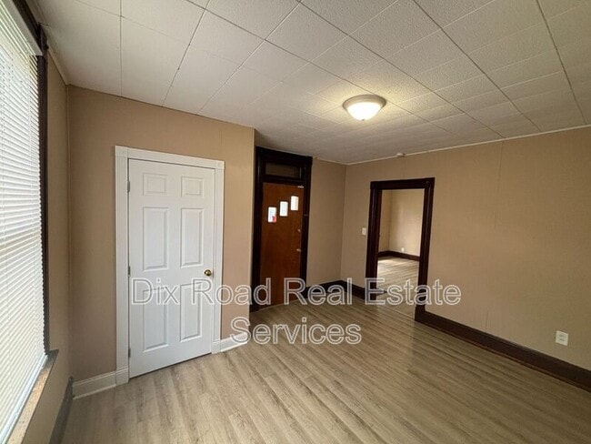Building Photo - 711 Cleveland Ave