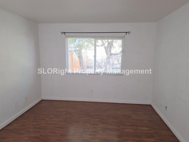 Building Photo - AVAILABLE NOW - 2 Bedroom/2 Bath Pismo Beach Home