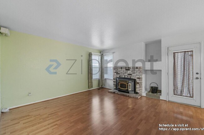 Building Photo - 14 Cider Mill Ct