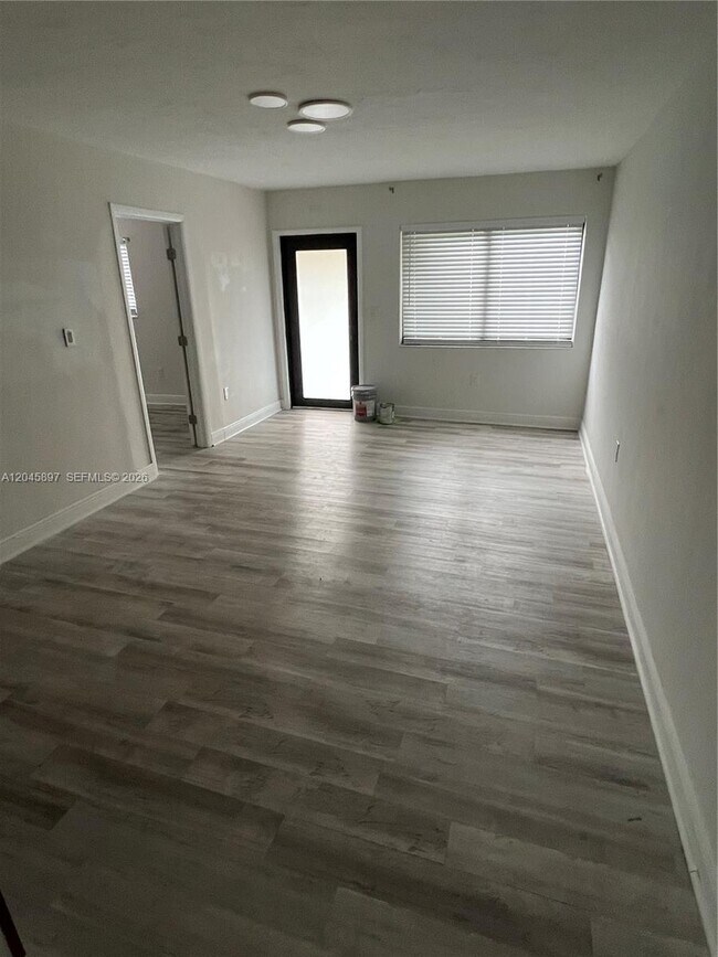 Building Photo - 6685 NW 38th Terrace