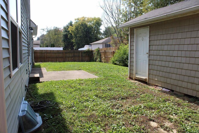 Building Photo - 12620 Kenai Dr
