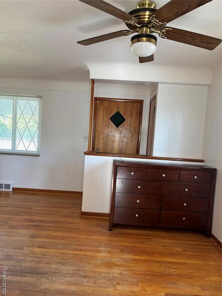 Building Photo - 29213 Ruthdale St