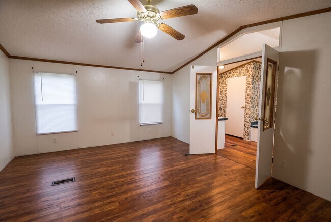 Building Photo - 46 Peaceful Pines Dr
