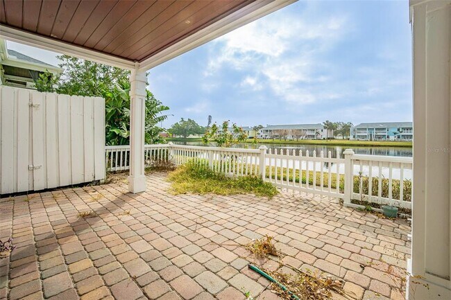 Building Photo - 190 Pompano Dr SE