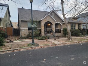 Building Photo - 4013 Threadgill St