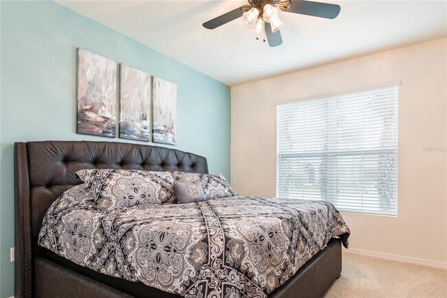 Building Photo - 5231 Wildwood Wy