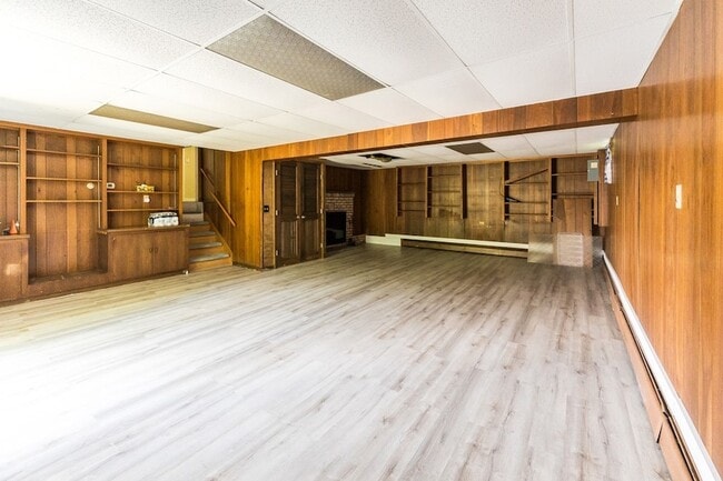 Building Photo - 82 Terrace Dr