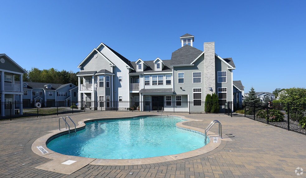 The Reserve at Glenville 100 Reserve Dr Glenville NY 12302