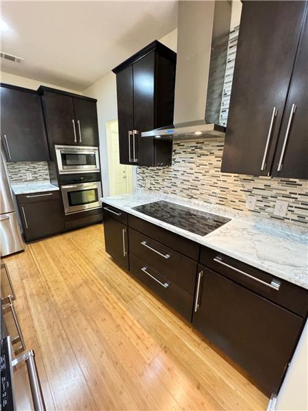 Building Photo - 103 Tahoe Dr